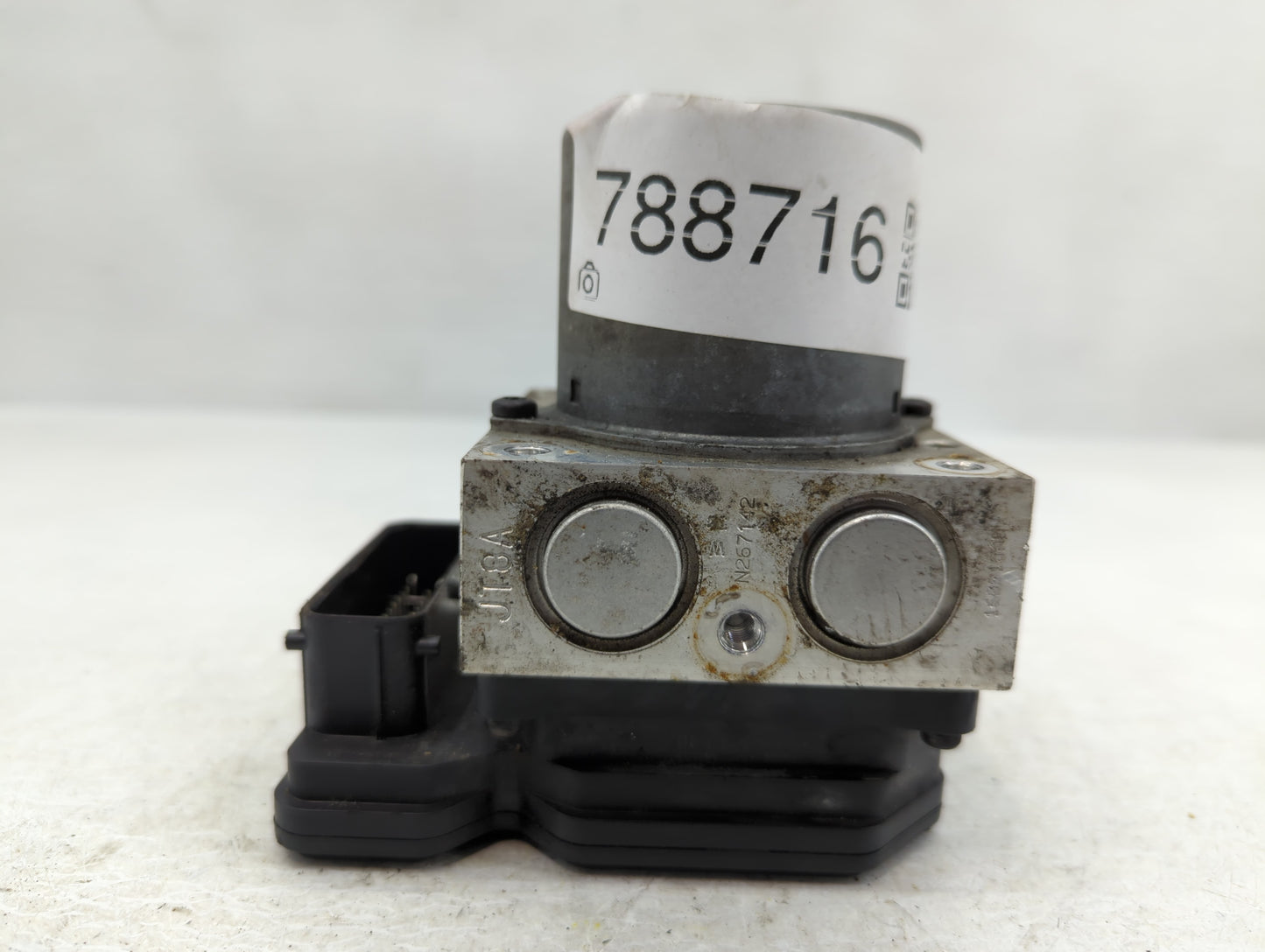 2015-2017 Hyundai Veloster ABS Pump Control Module Replacement P/N:58920-2V480 Fits Fits 2015 2016 2017 OEM Used Auto Parts 