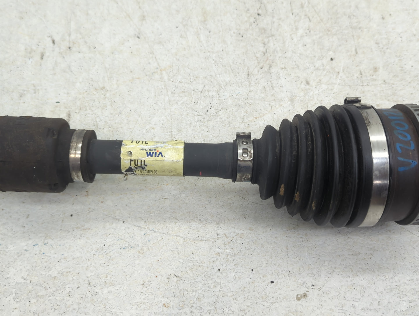 2012-2017 Hyundai Veloster Axle Shaft Front Driver Cv C/v - Oemusedautoparts1.com