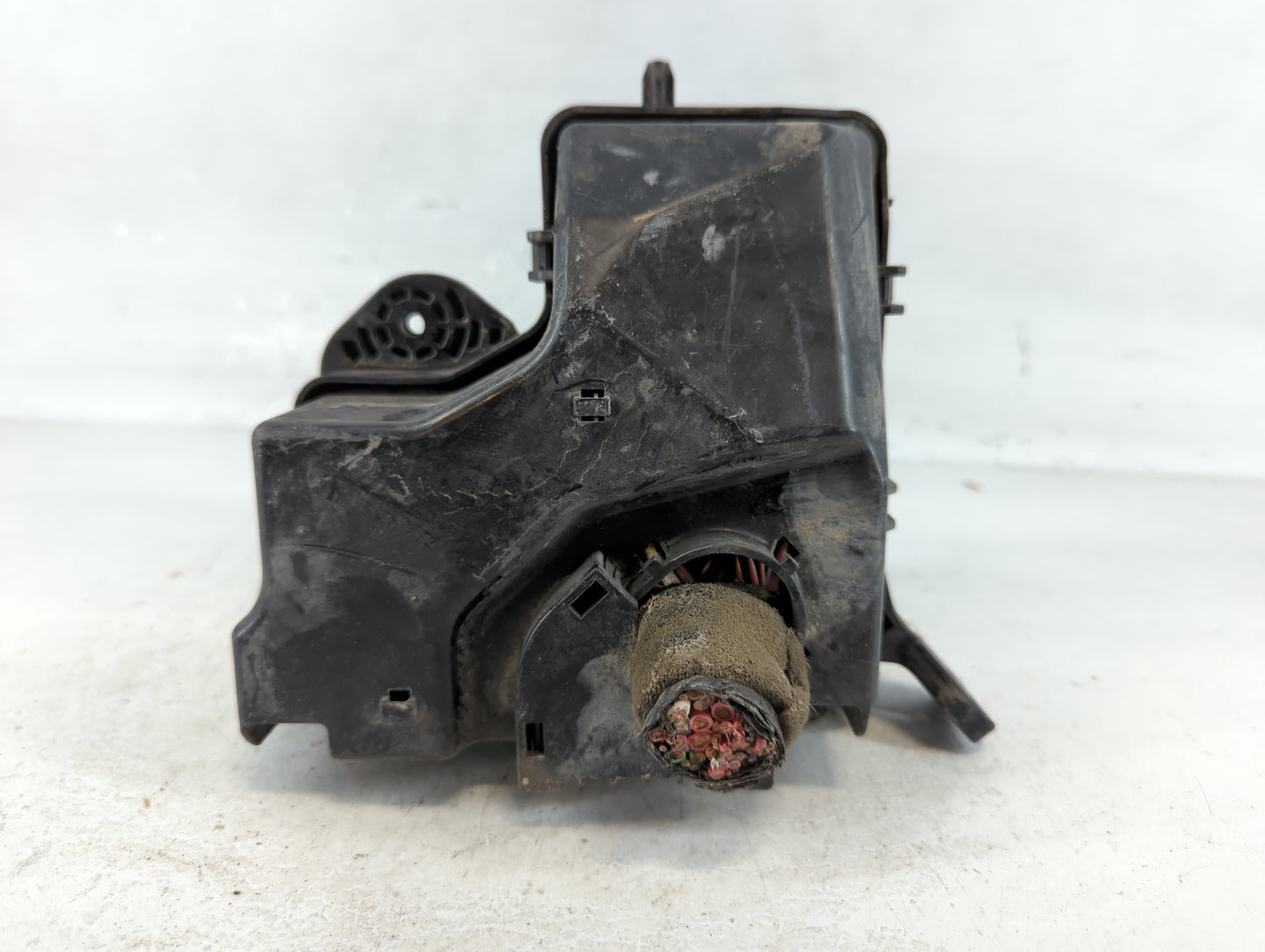 2016-2017 Hyundai Veloster Fusebox Fuse Box Panel Relay Module P/N:91236 2V179 Fits Fits 2016 2017 OEM Used Auto Parts - Oem