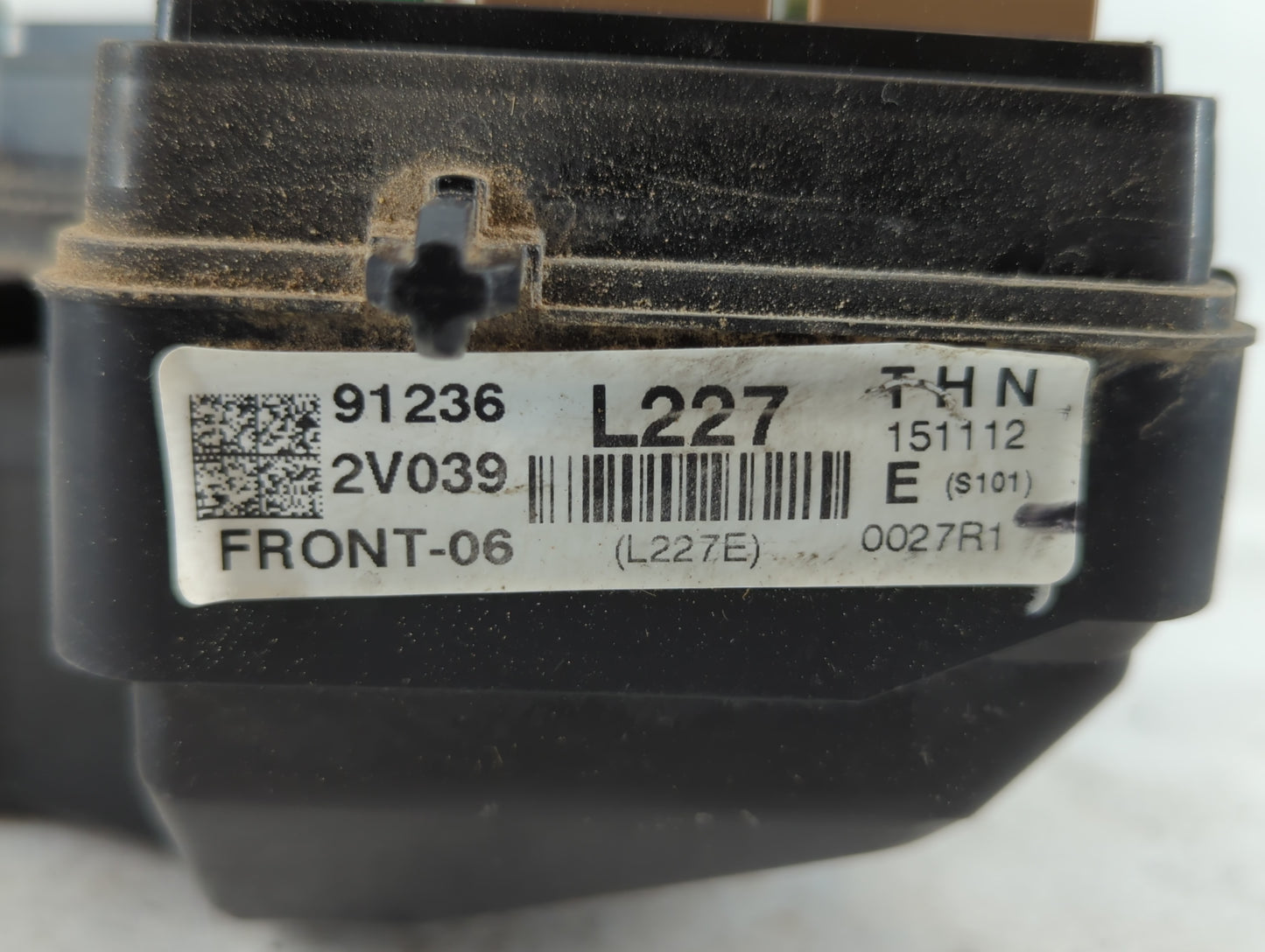 2015-2017 Hyundai Veloster Fusebox Fuse Box Panel Relay Module P/N:91236 2V039 Fits Fits 2015 2016 2017 OEM Used Auto Parts 