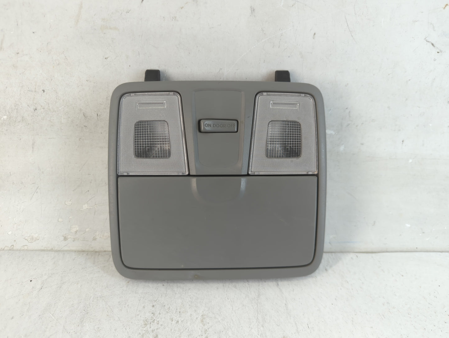 2016 Hyundai Veloster Overhead Roof Console - Oemusedautoparts1.com
