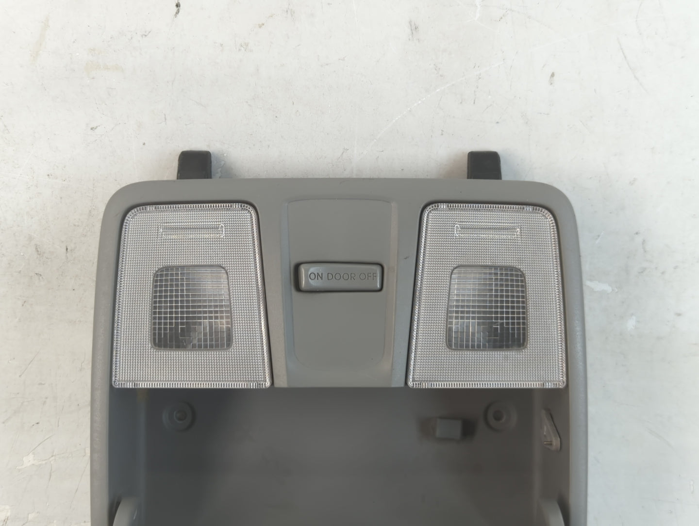 2016 Hyundai Veloster Overhead Roof Console - Oemusedautoparts1.com