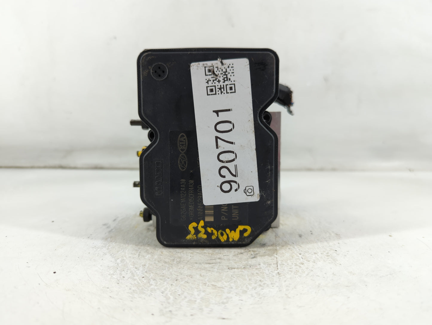 2015-2017 Hyundai Veloster ABS Pump Control Module Replacement P/N:58920-2V480 Fits Fits 2015 2016 2017 OEM Used Auto Parts 