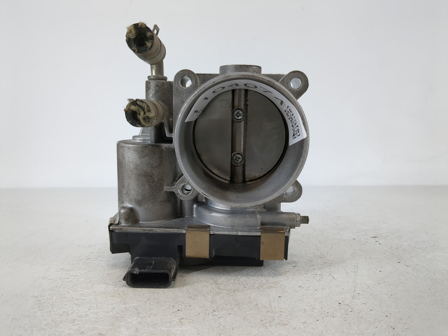 2016-2020 Infiniti Q50 Throttle Body P/N:RME60-52 Fits Fits 2016 2017 2018 2019 2020 OEM Used Auto Parts - Oemusedautoparts1