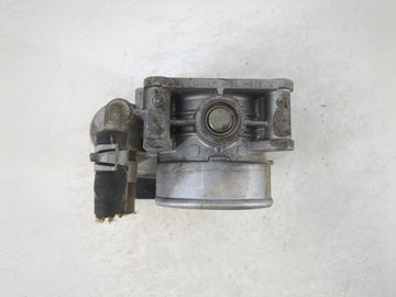2016-2020 Infiniti Q50 Throttle Body P/N:RME60-52 Fits Fits 2016 2017 2018 2019 2020 OEM Used Auto Parts