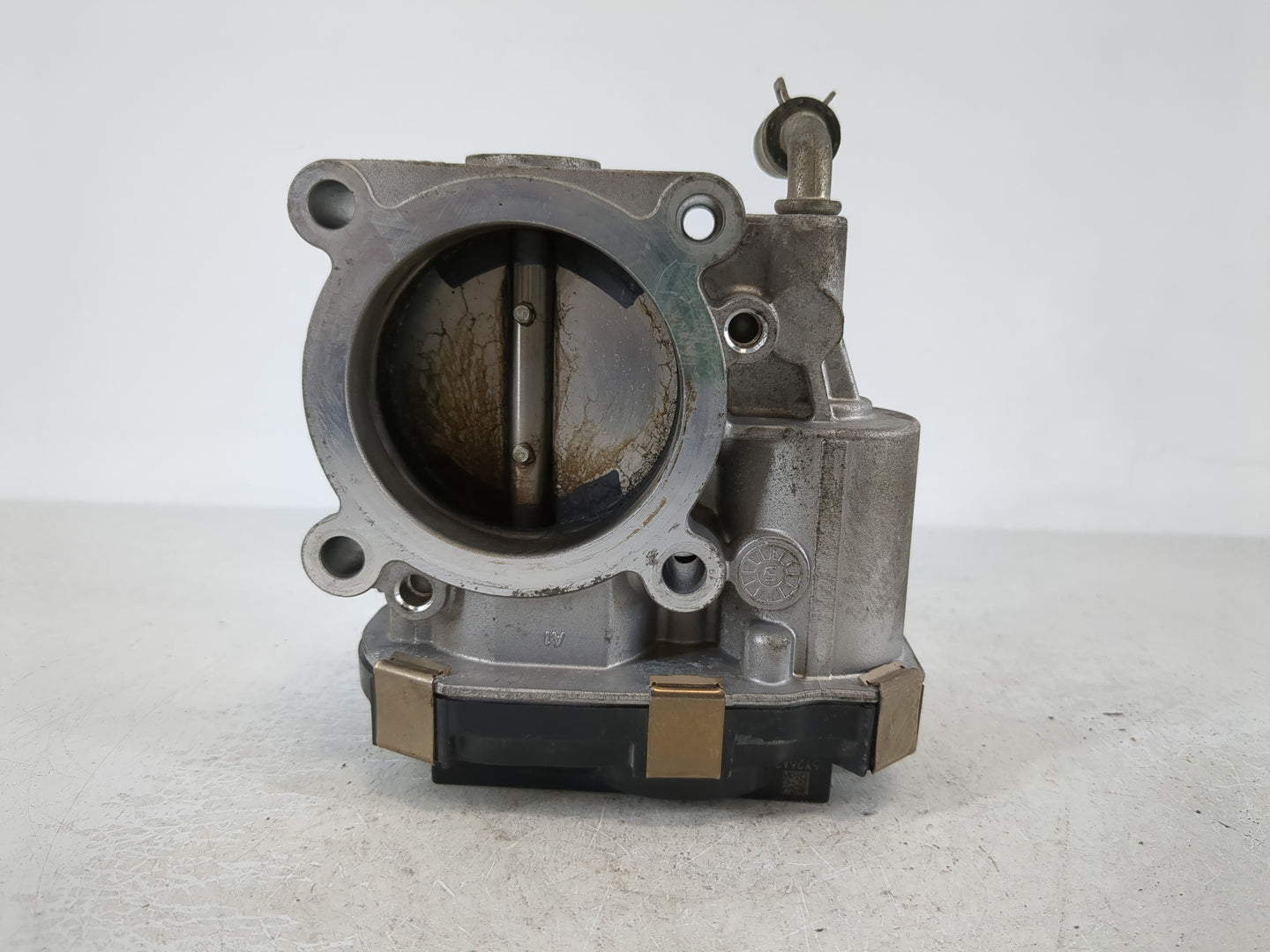 2016-2020 Infiniti Q50 Throttle Body P/N:RME60-52 Fits Fits 2016 2017 2018 2019 2020 OEM Used Auto Parts - Oemusedautoparts1