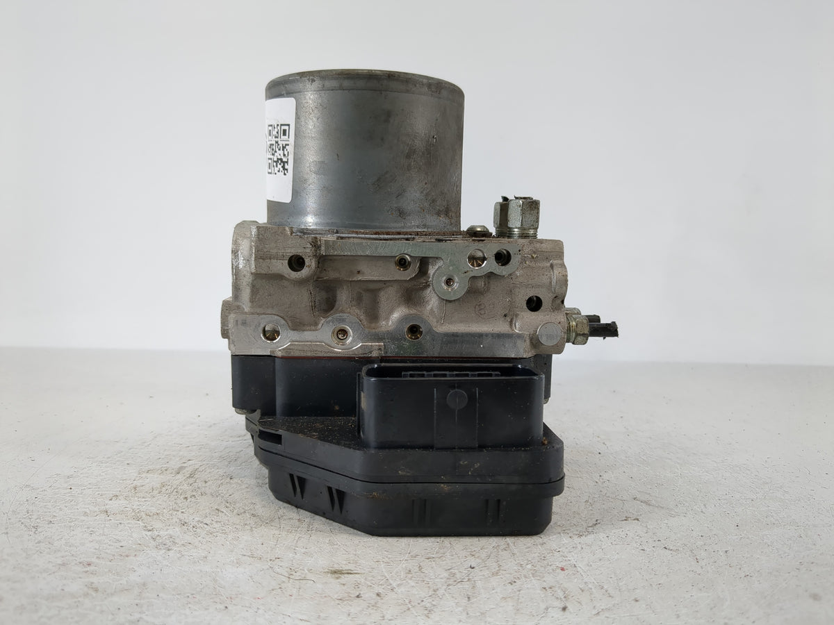 2016-2017 Infiniti Q50 Anti-Lock Brake ABS Pump Module Actuator OEM P/N:133000-0800 47660 4GK0A Fits Fits 2016 2017 OEM Used