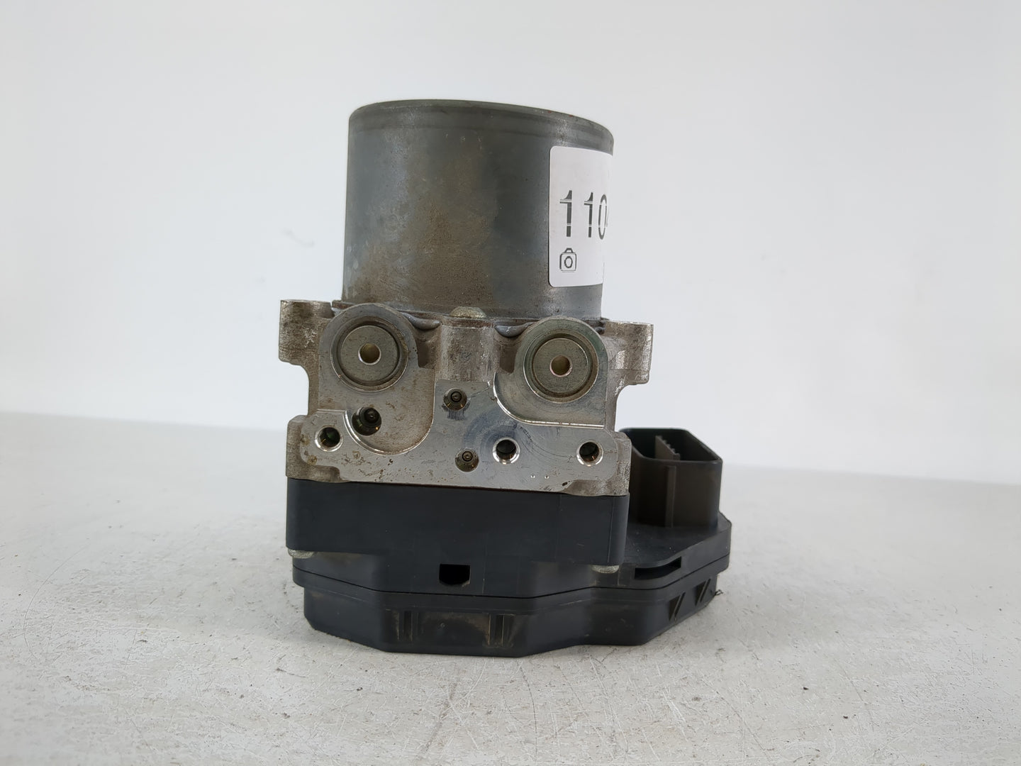 2016-2017 Infiniti Q50 ABS Pump Control Module Replacement P/N:47660 4GH1A 133000-0791 Fits Fits 2016 2017 OEM Used Auto Par