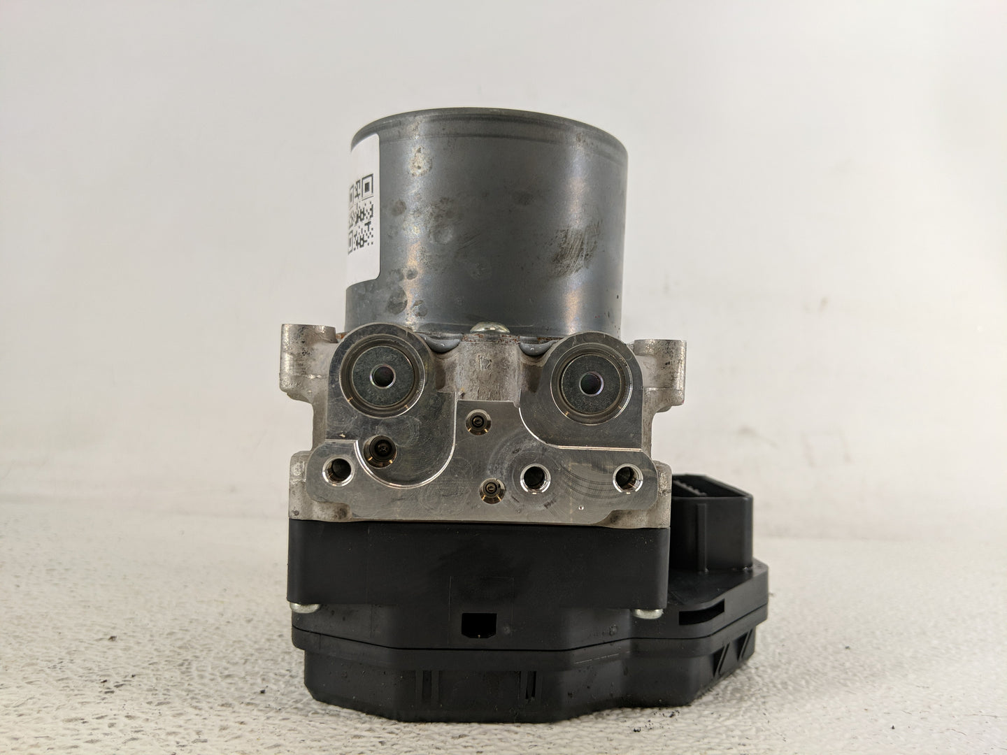 2016-2017 Infiniti Q50 ABS Pump Control Module Replacement P/N:133000-0791 47660 4GH1A Fits Fits 2016 2017 OEM Used Auto Par