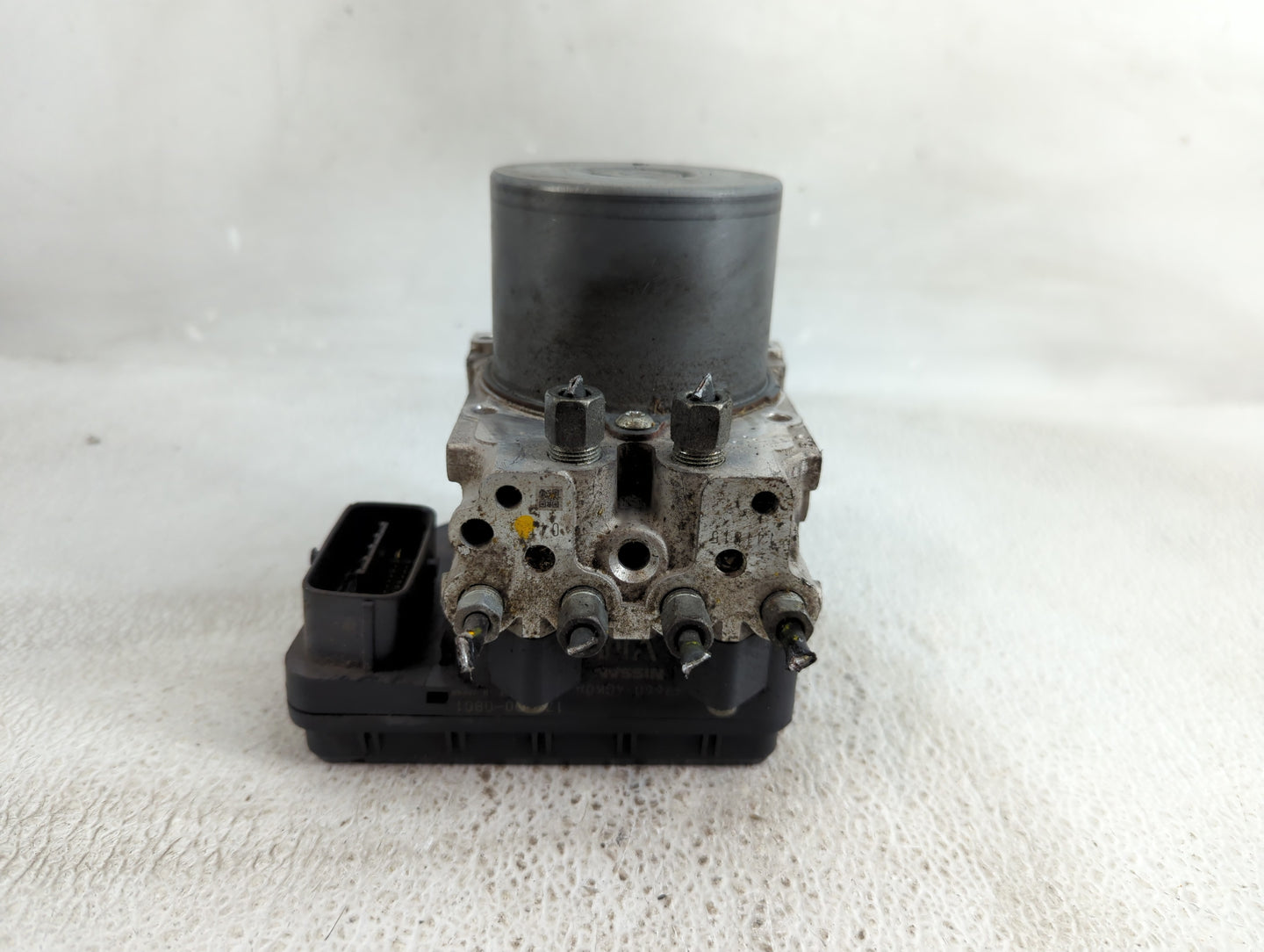 2016-2017 Infiniti Q50 ABS Pump Control Module Replacement P/N:133000-0801 47660 4GK0A Fits Fits 2016 2017 OEM Used Auto Par