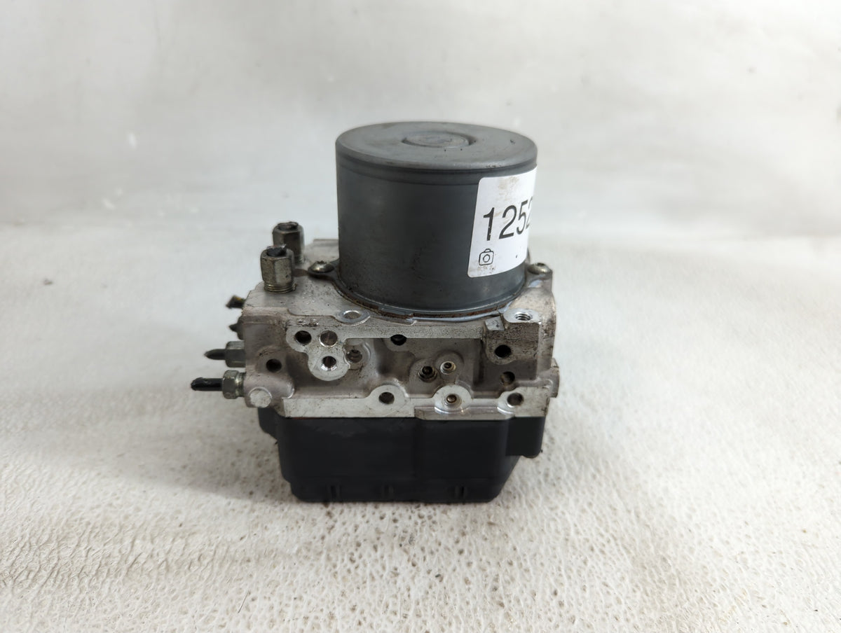 2016-2017 Infiniti Q50 Anti-Lock Brake ABS Pump Module Actuator OEM P/N:133000-0801 47660 4GK0A Fits Fits 2016 2017 OEM Used