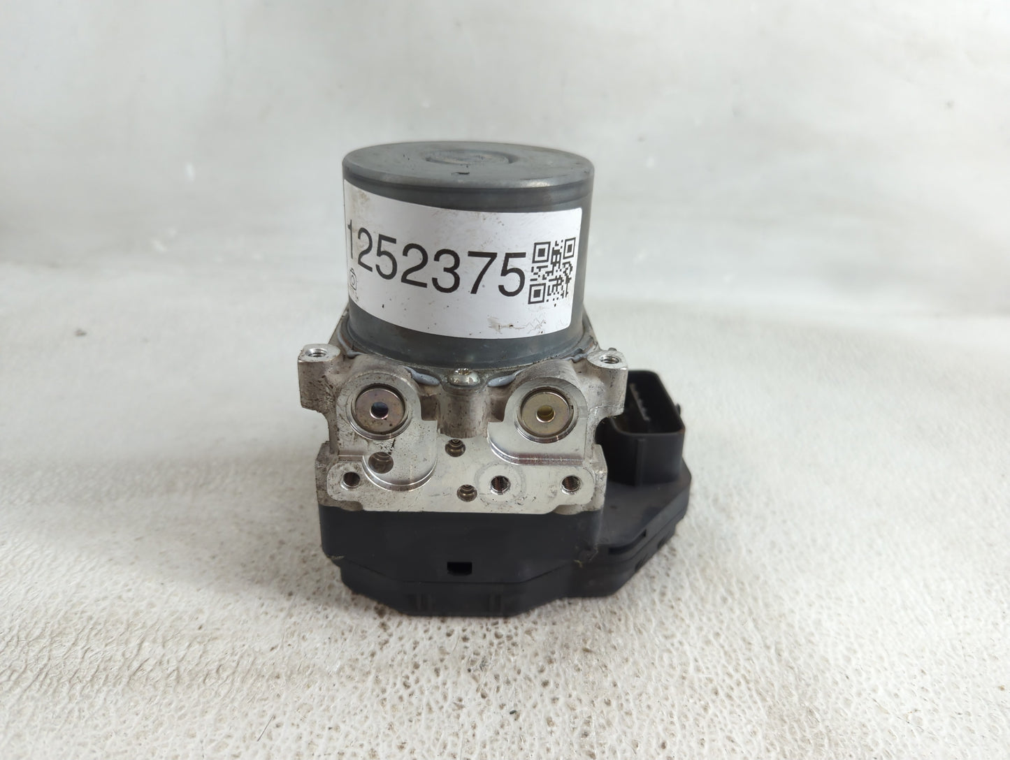 2016-2017 Infiniti Q50 ABS Pump Control Module Replacement P/N:133000-0801 47660 4GK0A Fits Fits 2016 2017 OEM Used Auto Par