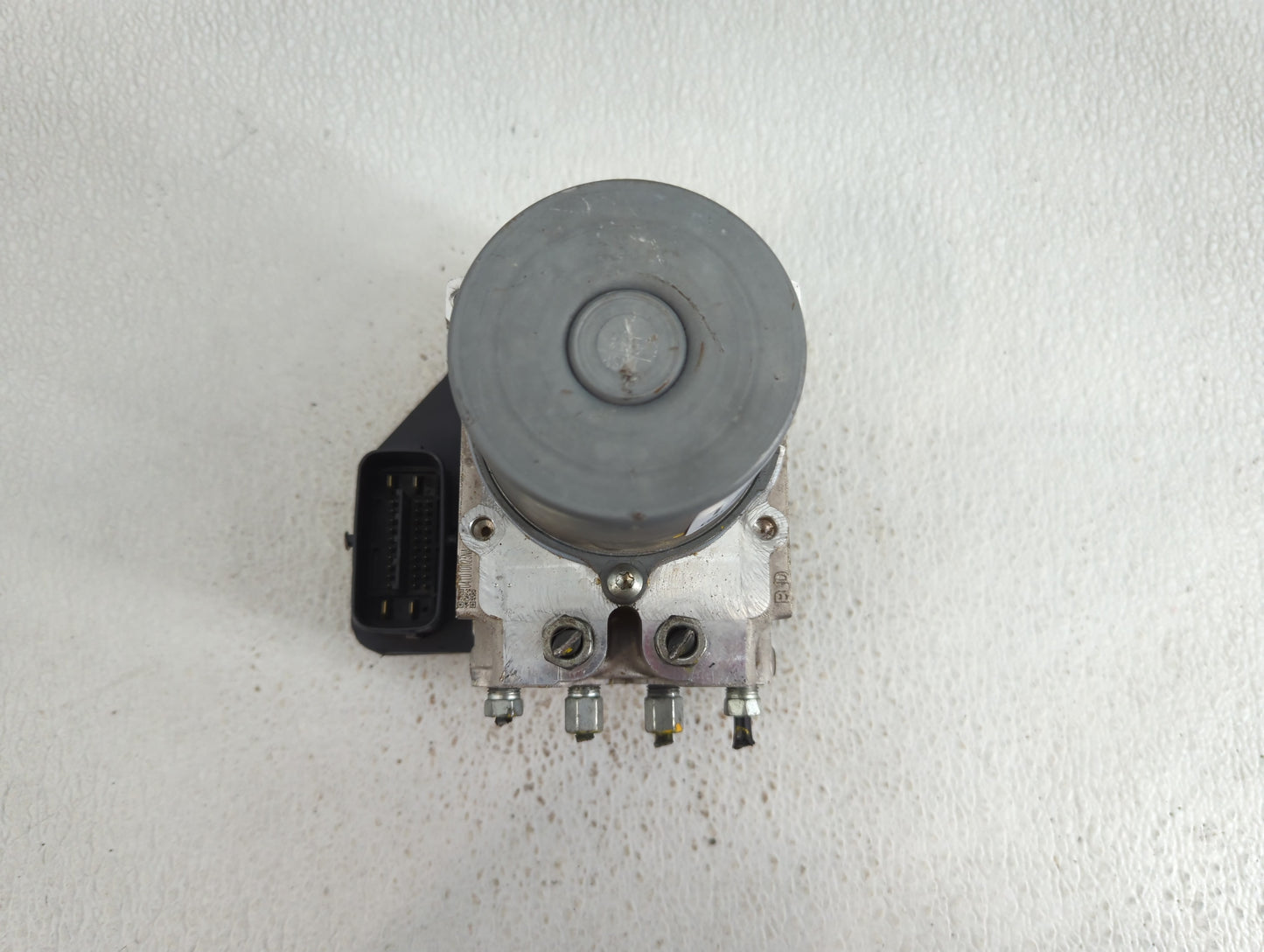 2016-2017 Infiniti Q50 ABS Pump Control Module Replacement P/N:133000-0801 47660 4GK0A Fits Fits 2016 2017 OEM Used Auto Par