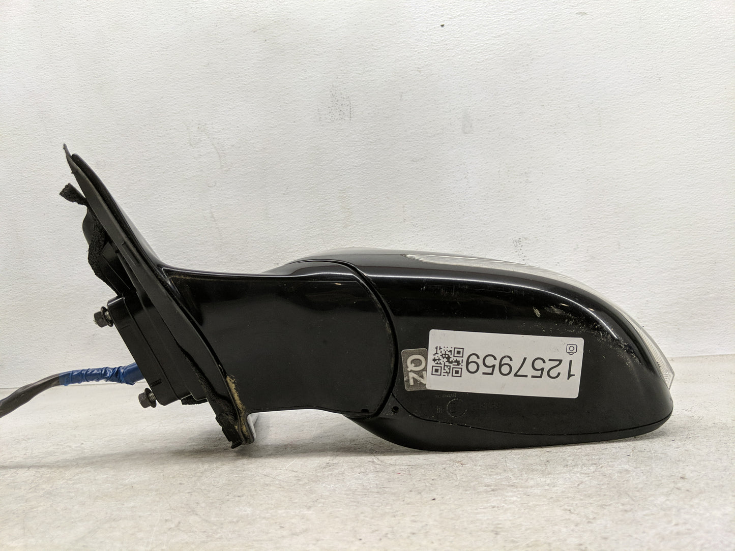 2016-2017 Infiniti Q50 Side Mirror Replacement Driver Left View Door Mirror P/N:E11038068 Fits Fits 2016 2017 OEM Used Auto 