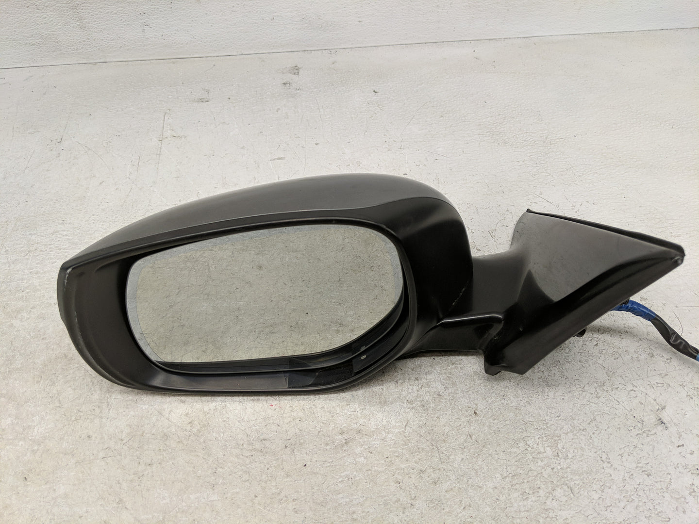 2016-2017 Infiniti Q50 Side Mirror Replacement Driver Left View Door Mirror P/N:E11038068 Fits Fits 2016 2017 OEM Used Auto 