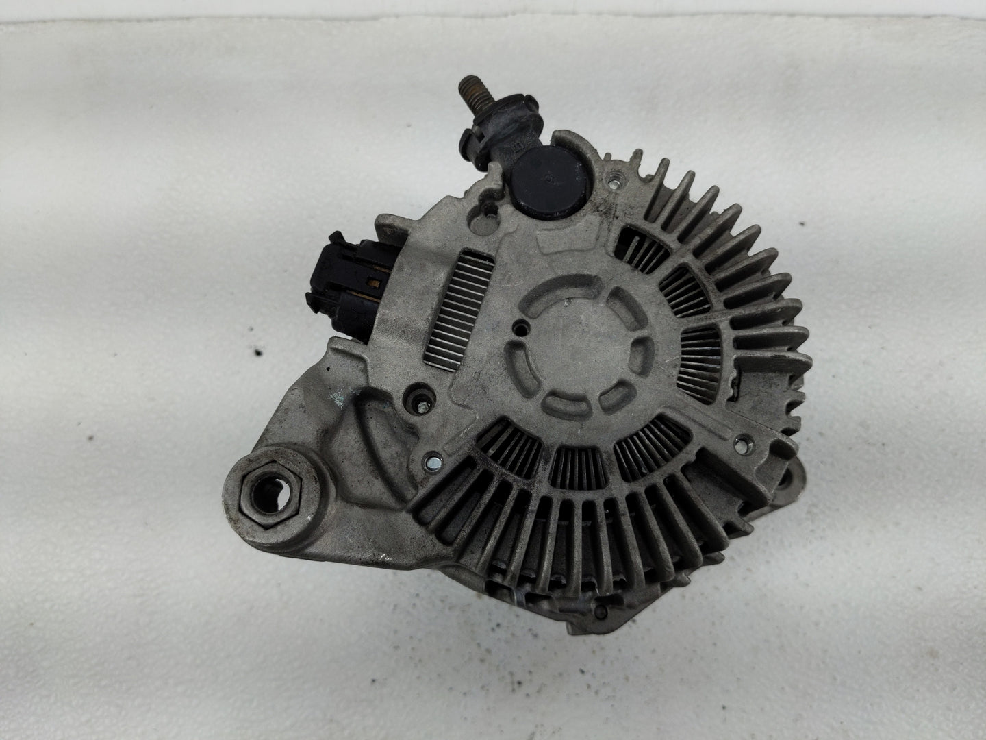 2016-2020 Infiniti Q50 Alternator Replacement Generator Charging Assembly Engine OEM P/N:23100 4HK6A Fits OEM Used Auto Part