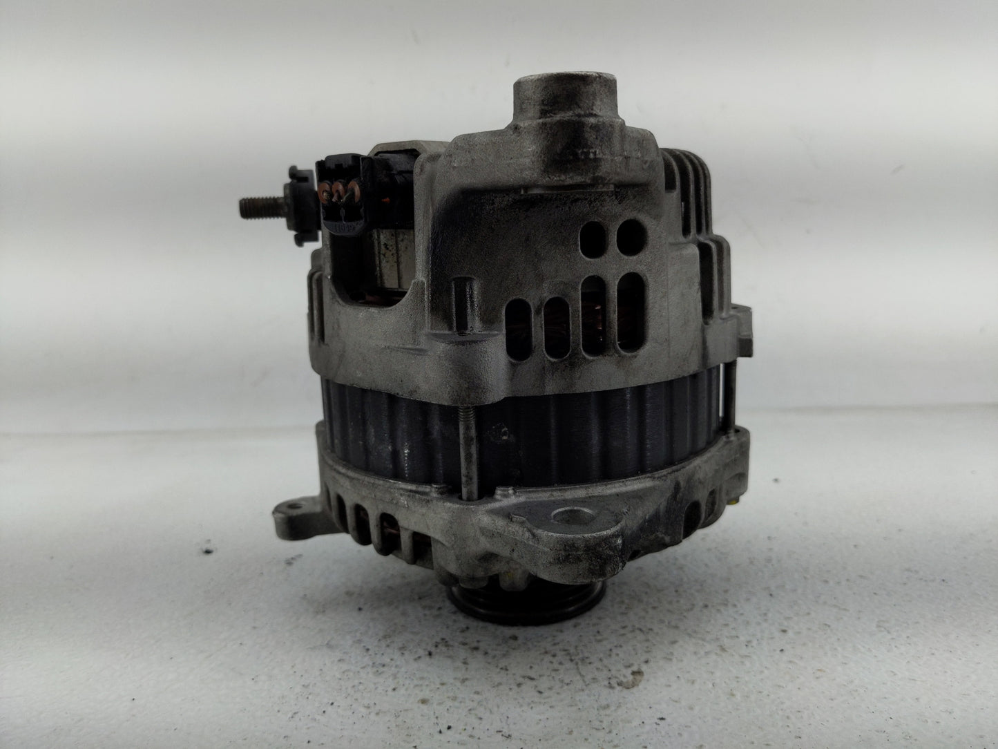 2016-2020 Infiniti Q50 Alternator Replacement Generator Charging Assembly Engine OEM P/N:23100 4HK6A Fits OEM Used Auto Part