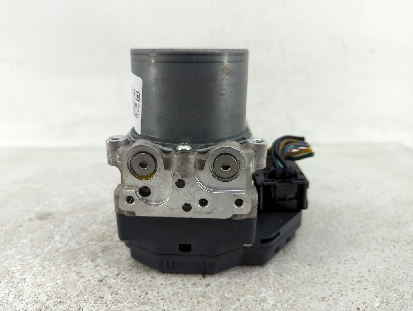 2016-2019 Infiniti Q50 ABS Pump Control Module Replacement P/N:476604GK1A Fits Fits 2016 2017 2018 2019 OEM Used Auto Parts 