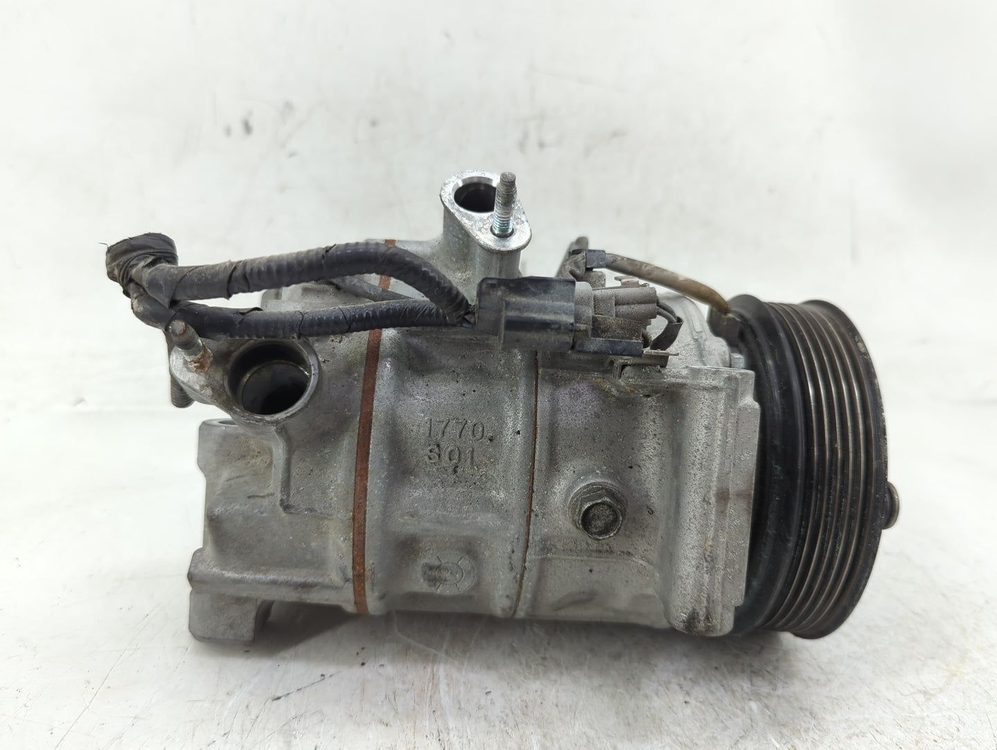 2016-2020 Infiniti Q50 Air Conditioning A/c Ac Compressor Oem - Oemusedautoparts1.com