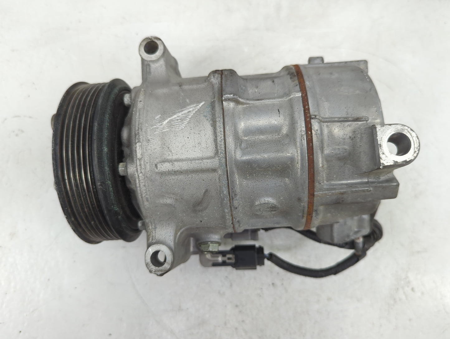 2016-2020 Infiniti Q50 Air Conditioning A/c Ac Compressor Oem - Oemusedautoparts1.com