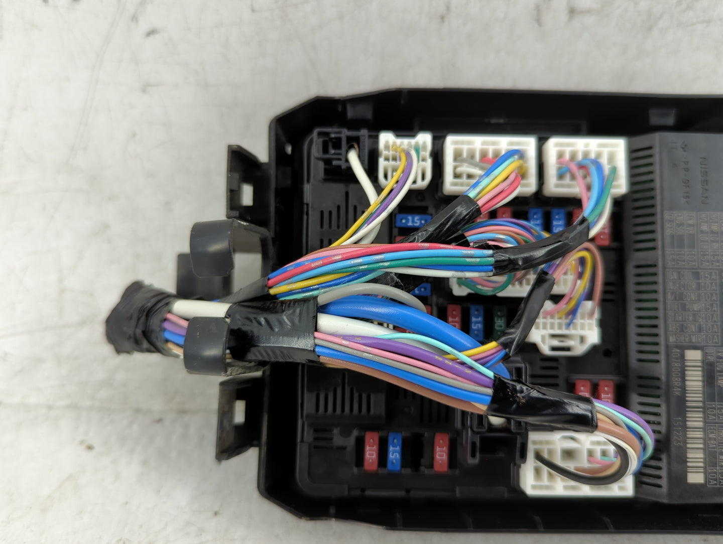 2014-2019 Infiniti Q50 Fusebox Fuse Box Panel Relay Module P/N:284B8 4GB0A Fits Fits 2014 2015 2016 2017 2018 2019 2020 OEM 