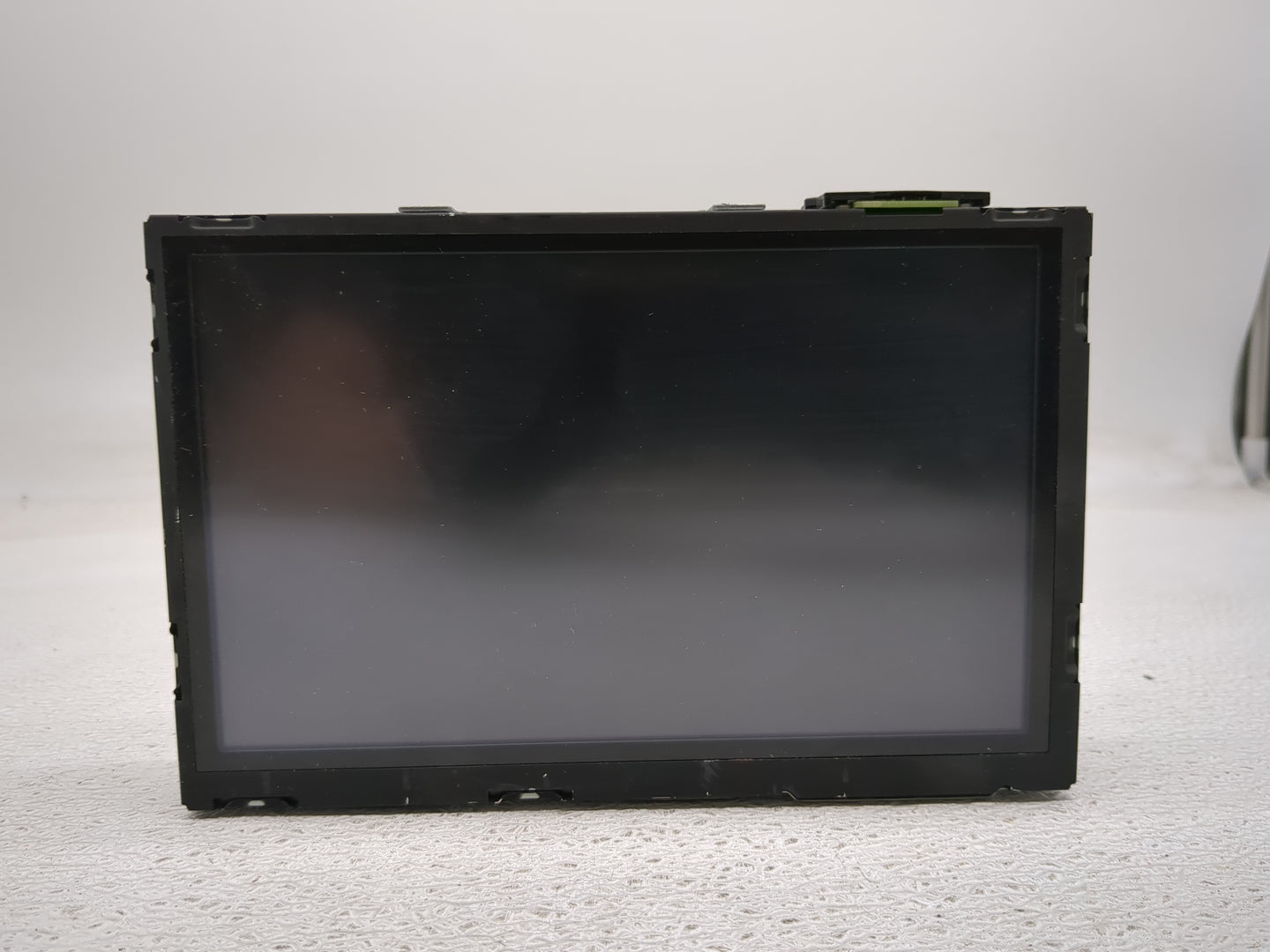 2016-2017 Infiniti Q50 Information Display Screen - Oemusedautoparts1.com
