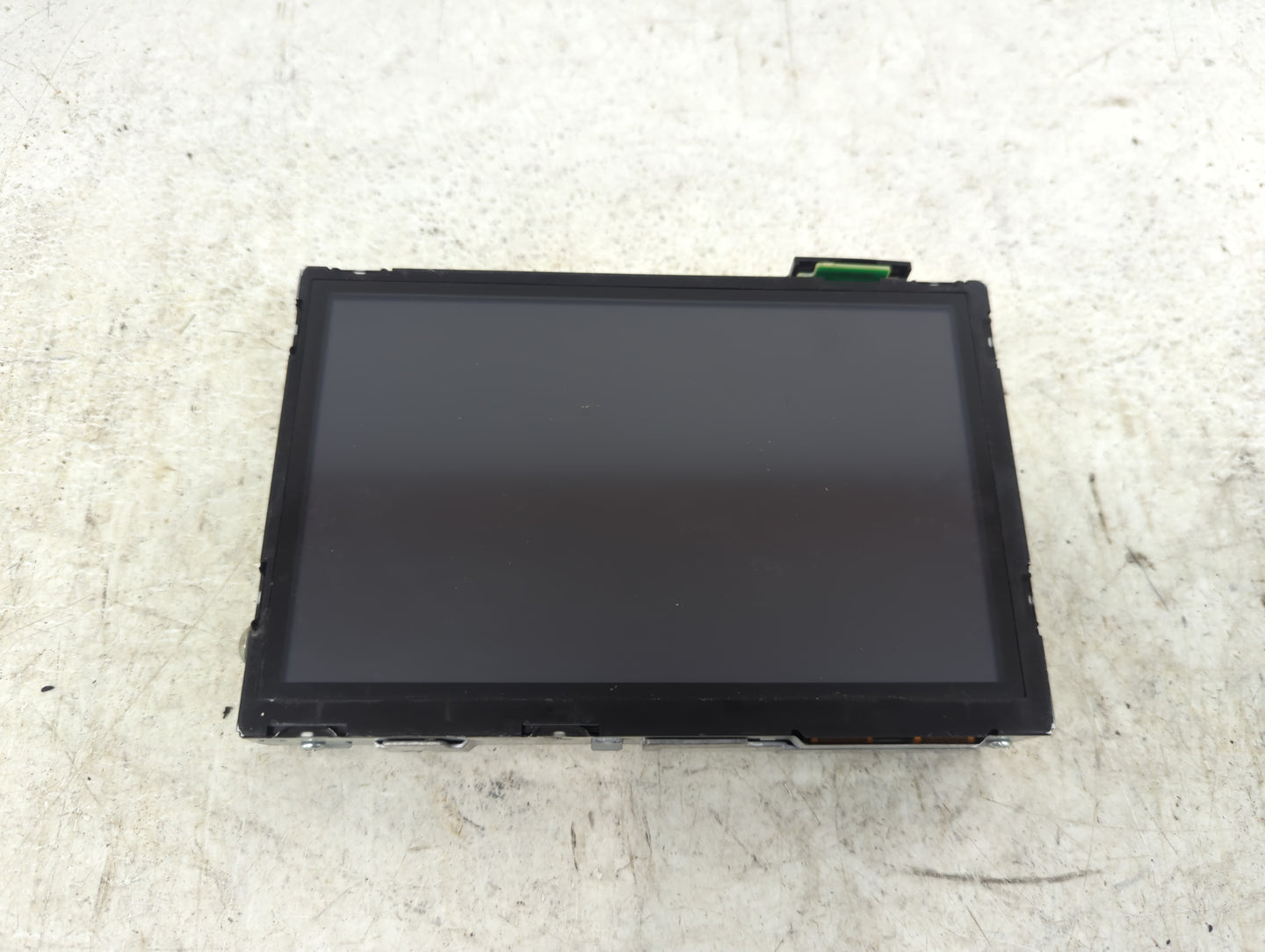 2016-2017 Infiniti Q50 Information Display Screen - Oemusedautoparts1.com