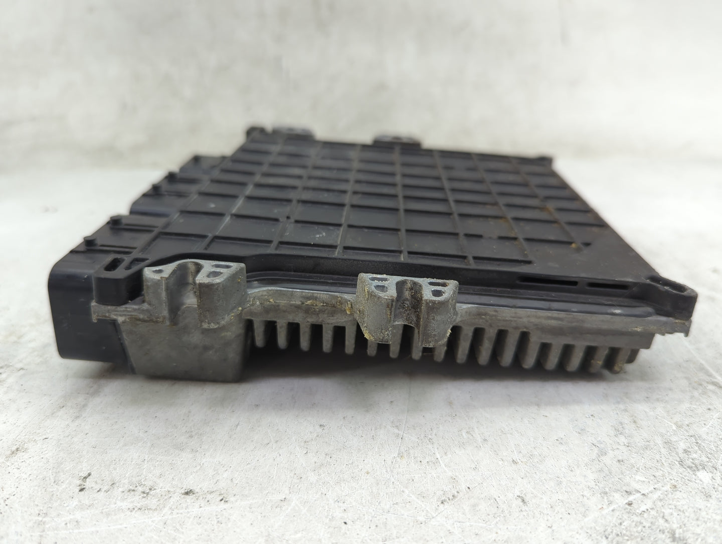 2016-2017 Infiniti Q50 PCM Engine Control Computer ECU ECM PCU OEM P/N:NEC015-057 BED400-000, 328263 Fits Fits 2016 2017 OEM