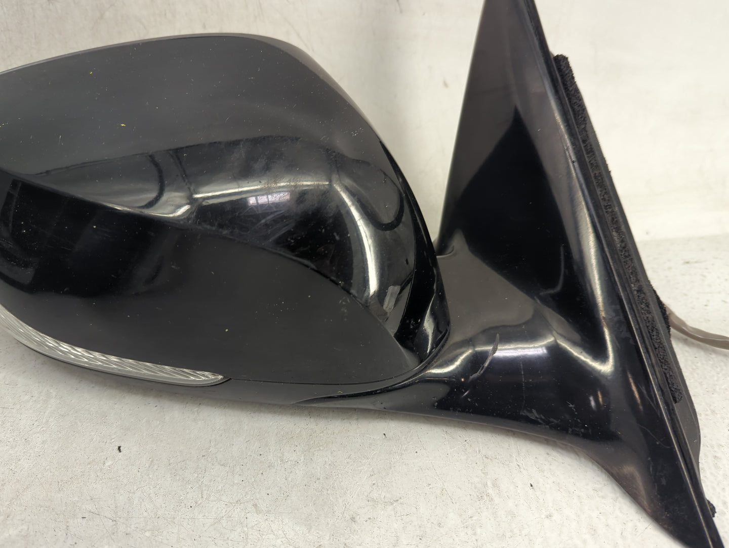 2014-2020 Infiniti Q50 Passenger Side View Mirror - Right Door Mirror OEM Used - Oemusedautoparts1.com