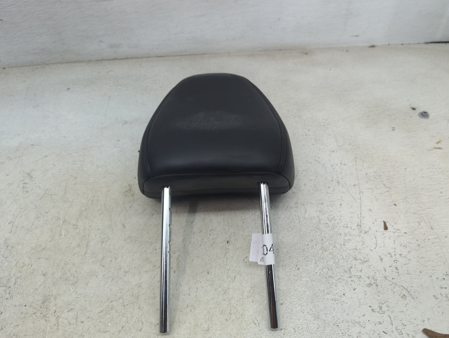 2016-2017 Infiniti Q50 Headrest Head Rest Front Driver Seat Black - Oemusedautoparts1.com