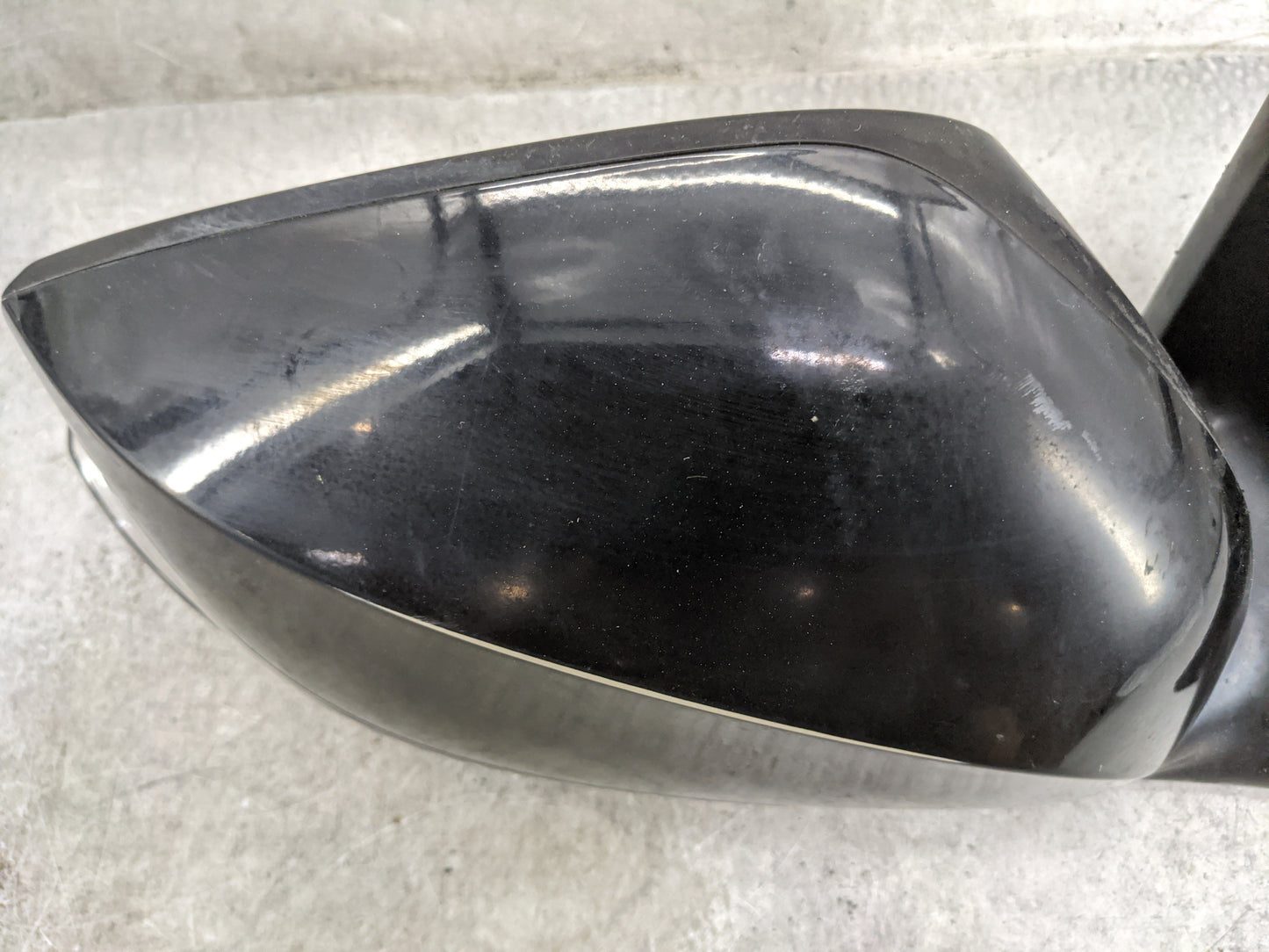 2014-2020 Infiniti Q50 Passenger Side View Mirror - Right Door Mirror OEM Used - Oemusedautoparts1.com