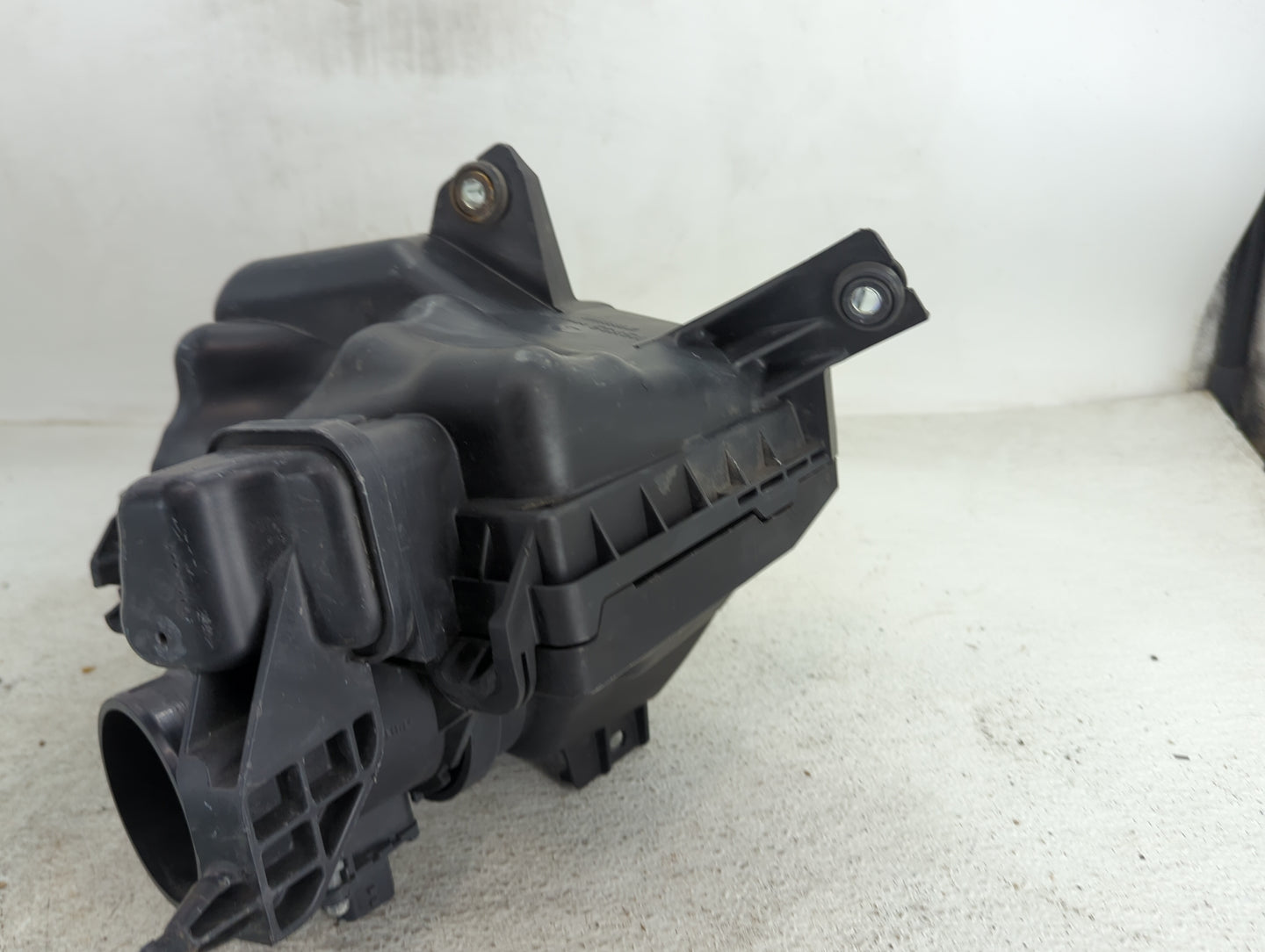 2016-2020 Infiniti Q50 Air Cleaner Intake-duct Hose Tube - Oemusedautoparts1.com