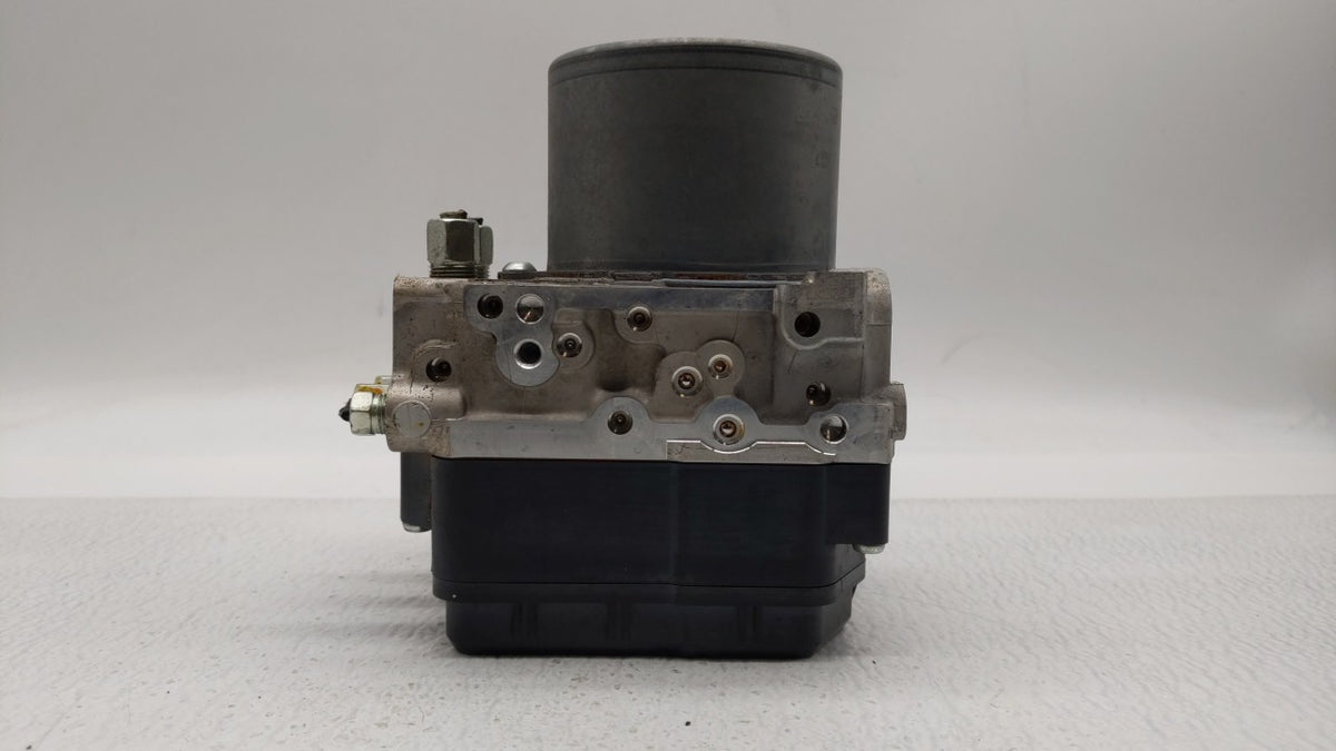 2016-2019 Infiniti Q50 Anti-Lock Brake ABS Pump Module Actuator OEM P/N:47660 4GG1A Fits Fits 2016 2017 2018 2019 OEM Used A