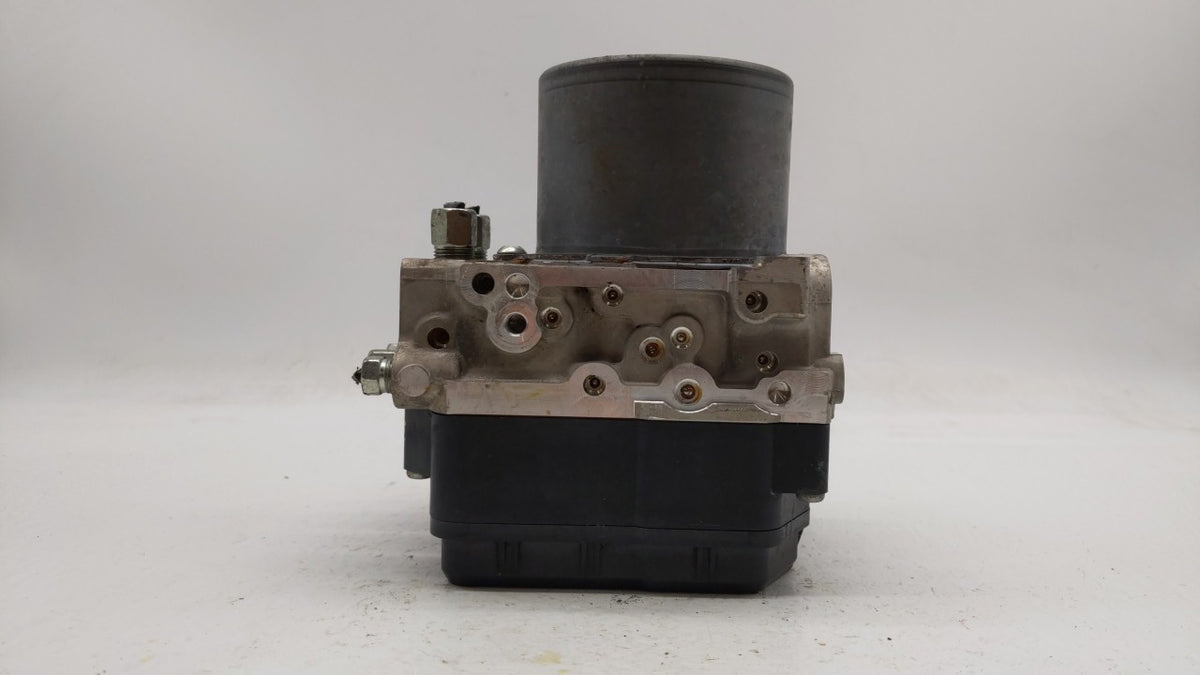 2016-2017 Infiniti Q50 Anti-Lock Brake ABS Pump Module Actuator OEM P/N:47660 4GH0A Fits Fits 2016 2017 OEM Used Auto Parts 
