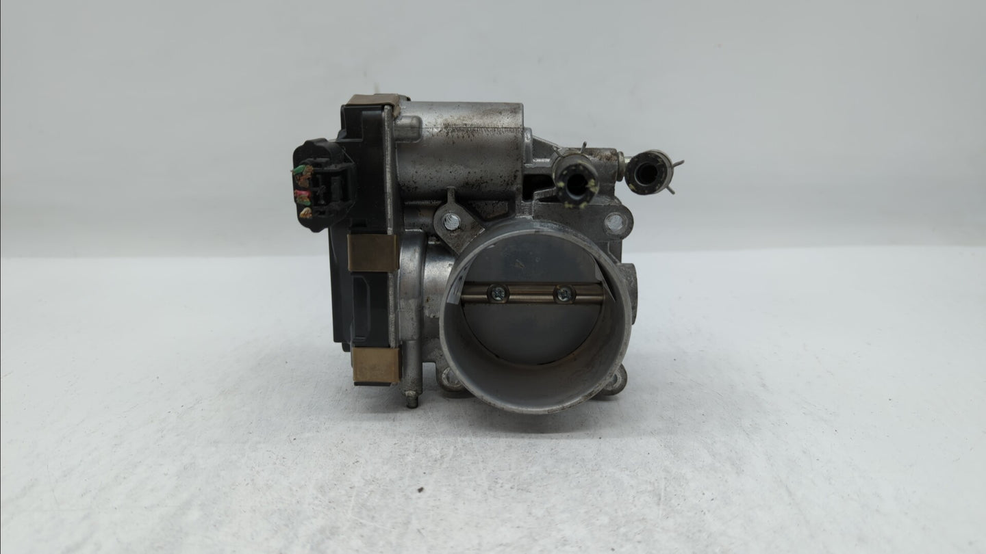2016-2018 Infiniti Q50 Throttle Body P/N:RME60-52 Fits Fits 2016 2017 2018 OEM Used Auto Parts - Oemusedautoparts1.com