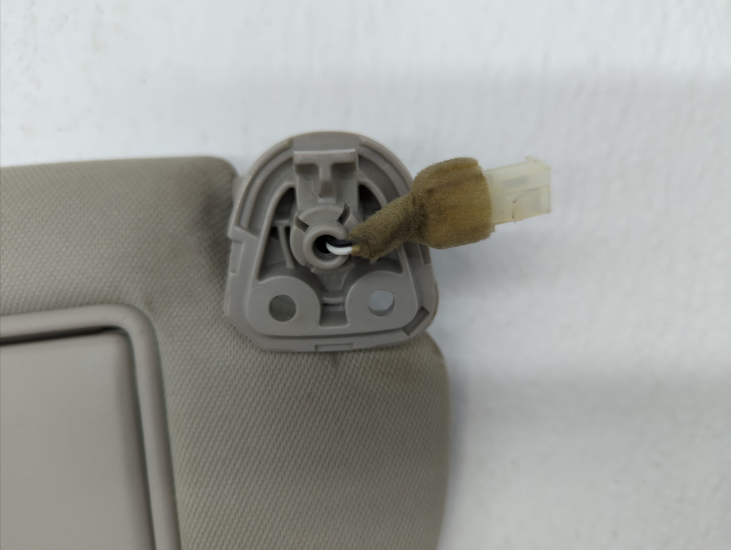 2014-2018 Infiniti Q50 Sun Visor Shade Replacement Passenger Right Mirror Fits Fits 2014 2015 2016 2017 2018 OEM Used Auto P