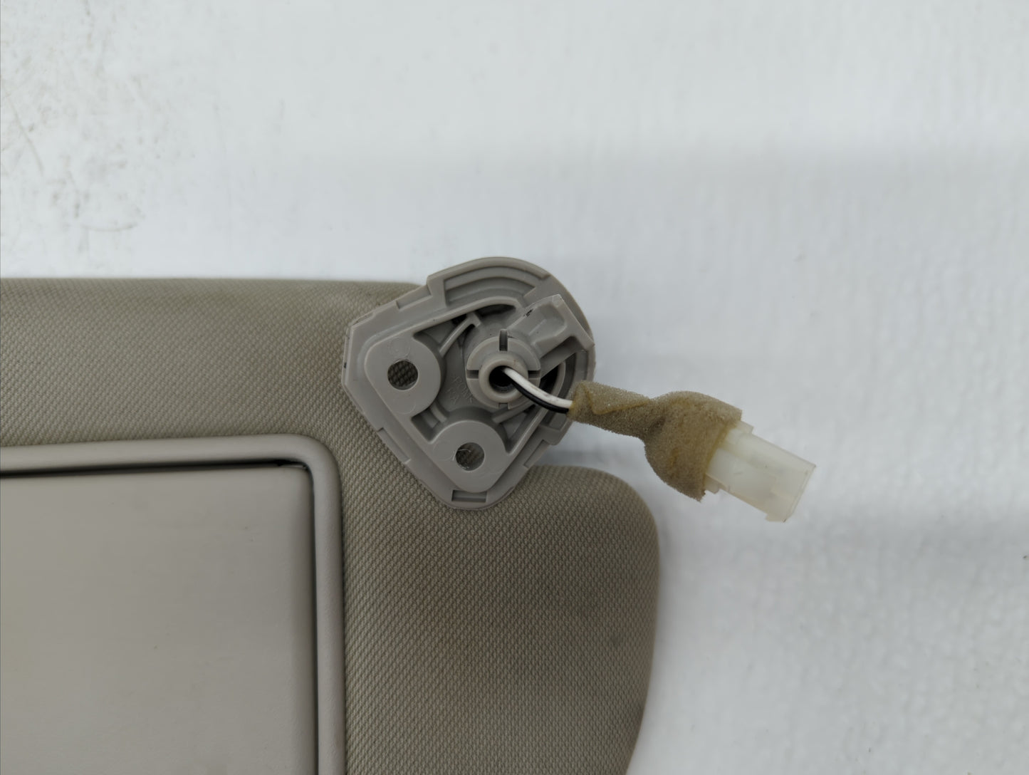 2014-2018 Infiniti Q50 Sun Visor Shade Replacement Passenger Right Mirror Fits Fits 2014 2015 2016 2017 2018 OEM Used Auto P