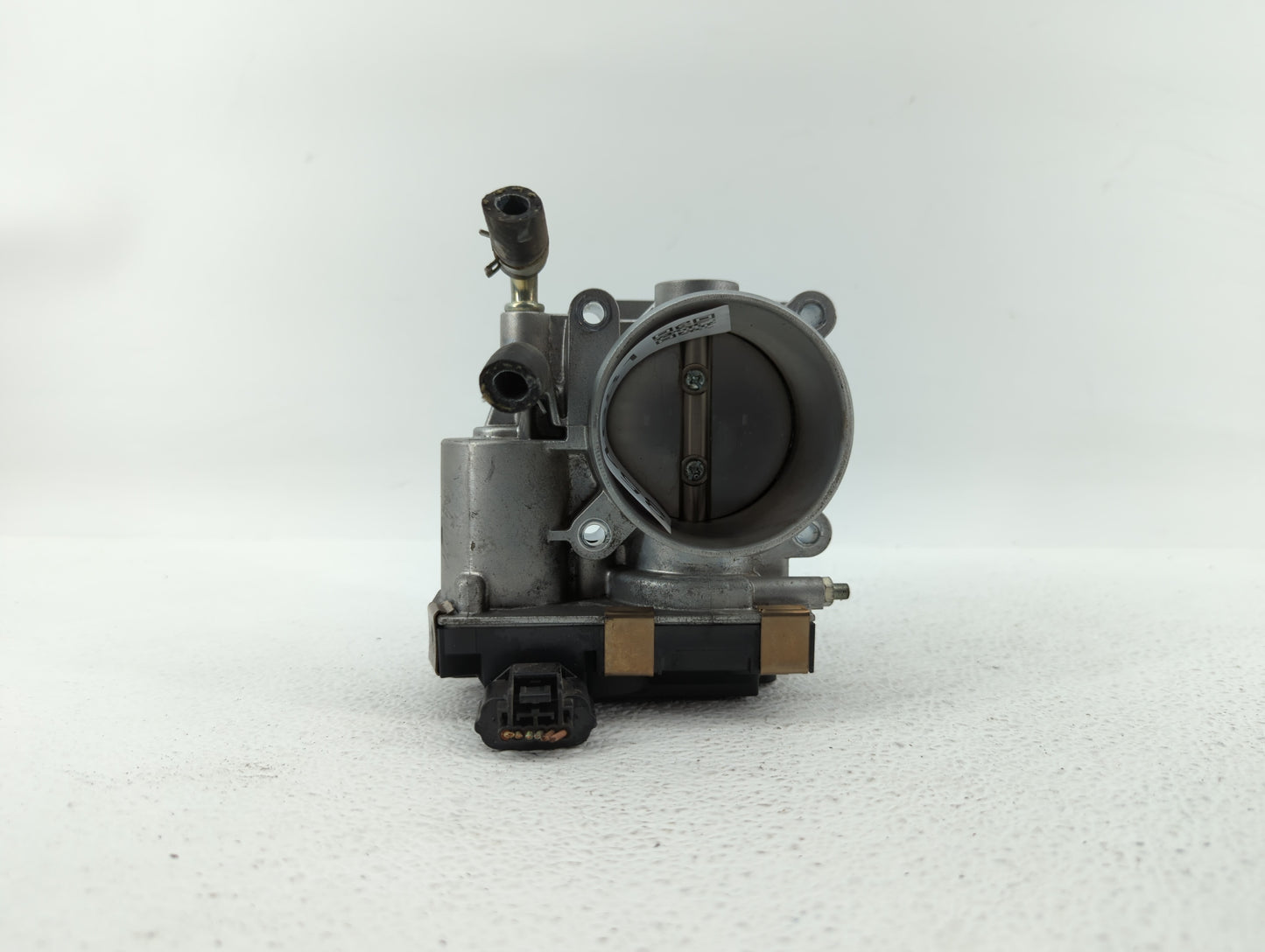 2016-2018 Infiniti Q50 Throttle Body P/N:RME60-52 Fits Fits 2016 2017 2018 OEM Used Auto Parts - Oemusedautoparts1.com