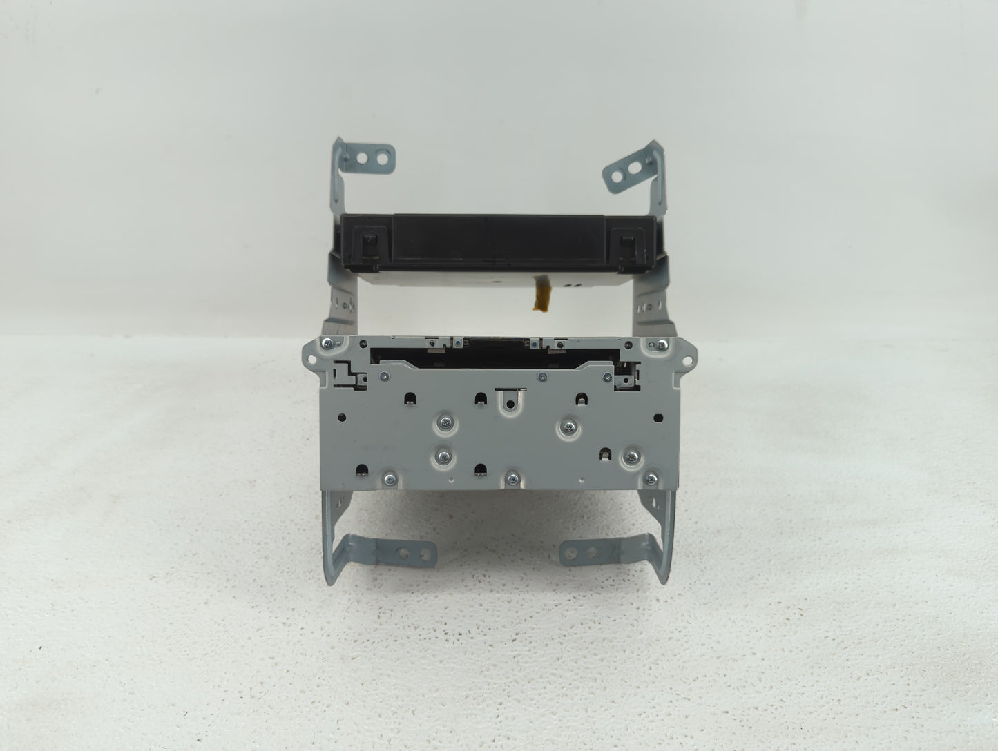 2016-2018 Infiniti Q50 Am Fm Cd Player Radio Receiver - Oemusedautoparts1.com