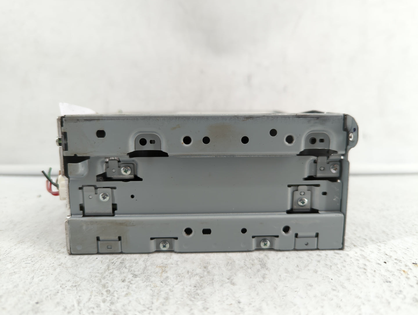 2016-2018 Infiniti Q50 Am Fm Cd Player Radio Receiver - Oemusedautoparts1.com