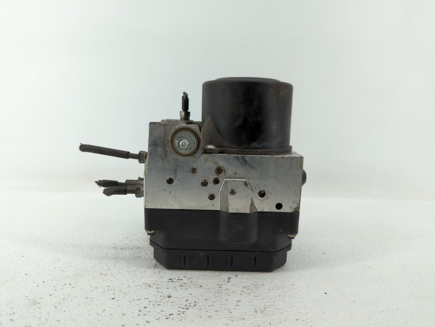 2016-2018 Infiniti Q50 ABS Pump Control Module Replacement P/N:44540-48140 47660 4GG1A Fits Fits 2016 2017 2018 OEM Used Aut