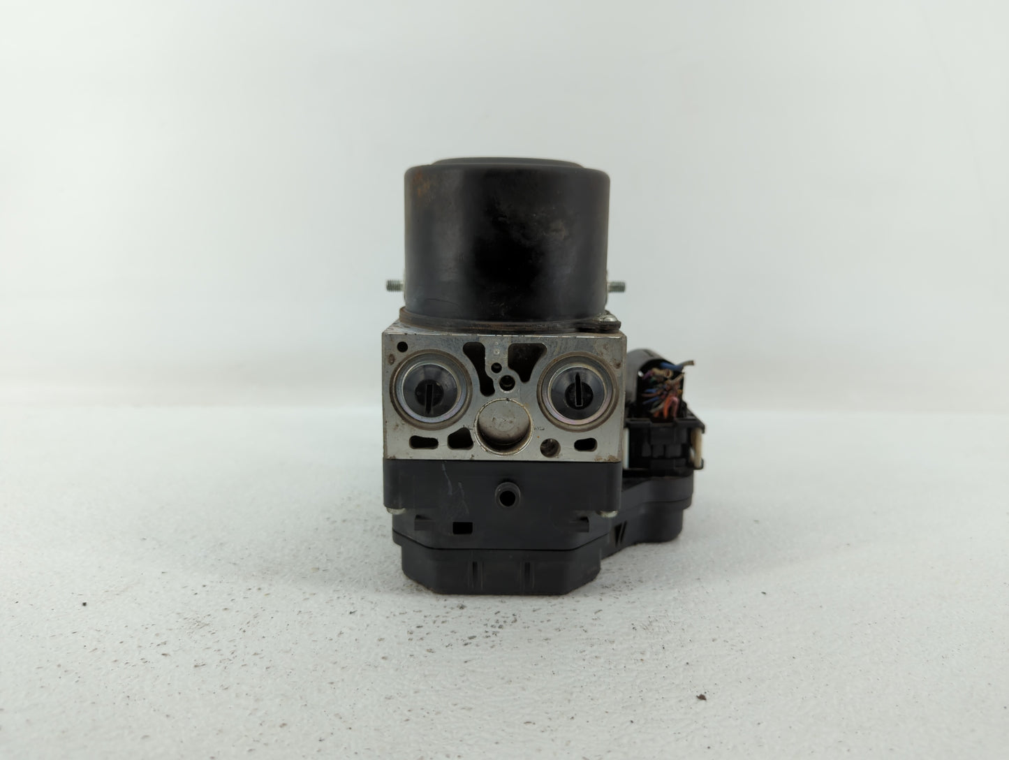 2016-2018 Infiniti Q50 ABS Pump Control Module Replacement P/N:44540-48140 47660 4GG1A Fits Fits 2016 2017 2018 OEM Used Aut
