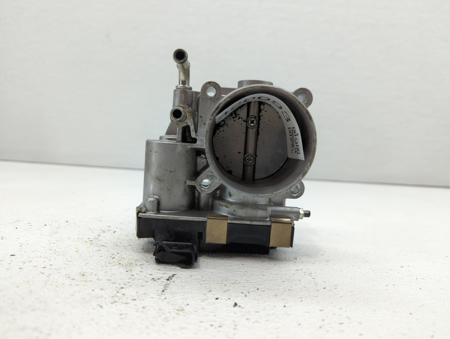 2016-2020 Infiniti Q50 Throttle Body P/N:RME60-52 Fits Fits 2016 2017 2018 2019 2020 OEM Used Auto Parts - Oemusedautoparts1