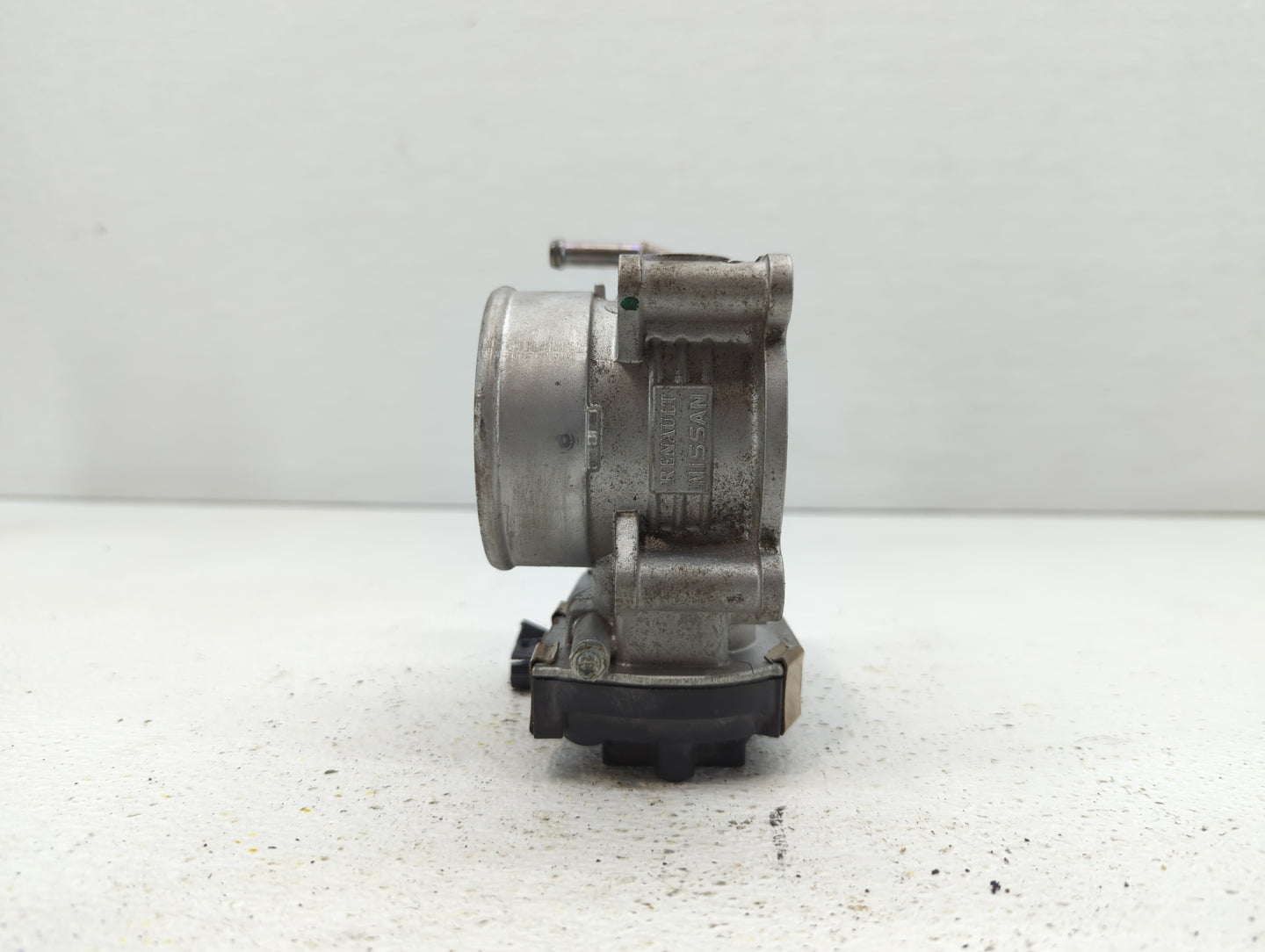 2016-2020 Infiniti Q50 Throttle Body P/N:RME60-52 Fits Fits 2016 2017 2018 2019 2020 OEM Used Auto Parts - Oemusedautoparts1