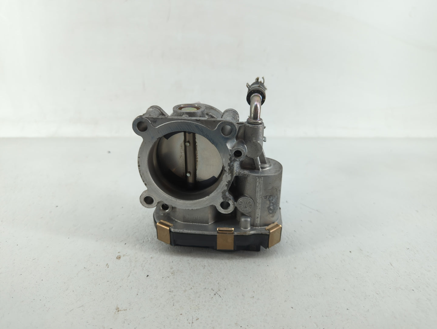 2016-2020 Infiniti Q50 Throttle Body P/N:RME60-52 Fits Fits 2016 2017 2018 2019 2020 OEM Used Auto Parts - Oemusedautoparts1