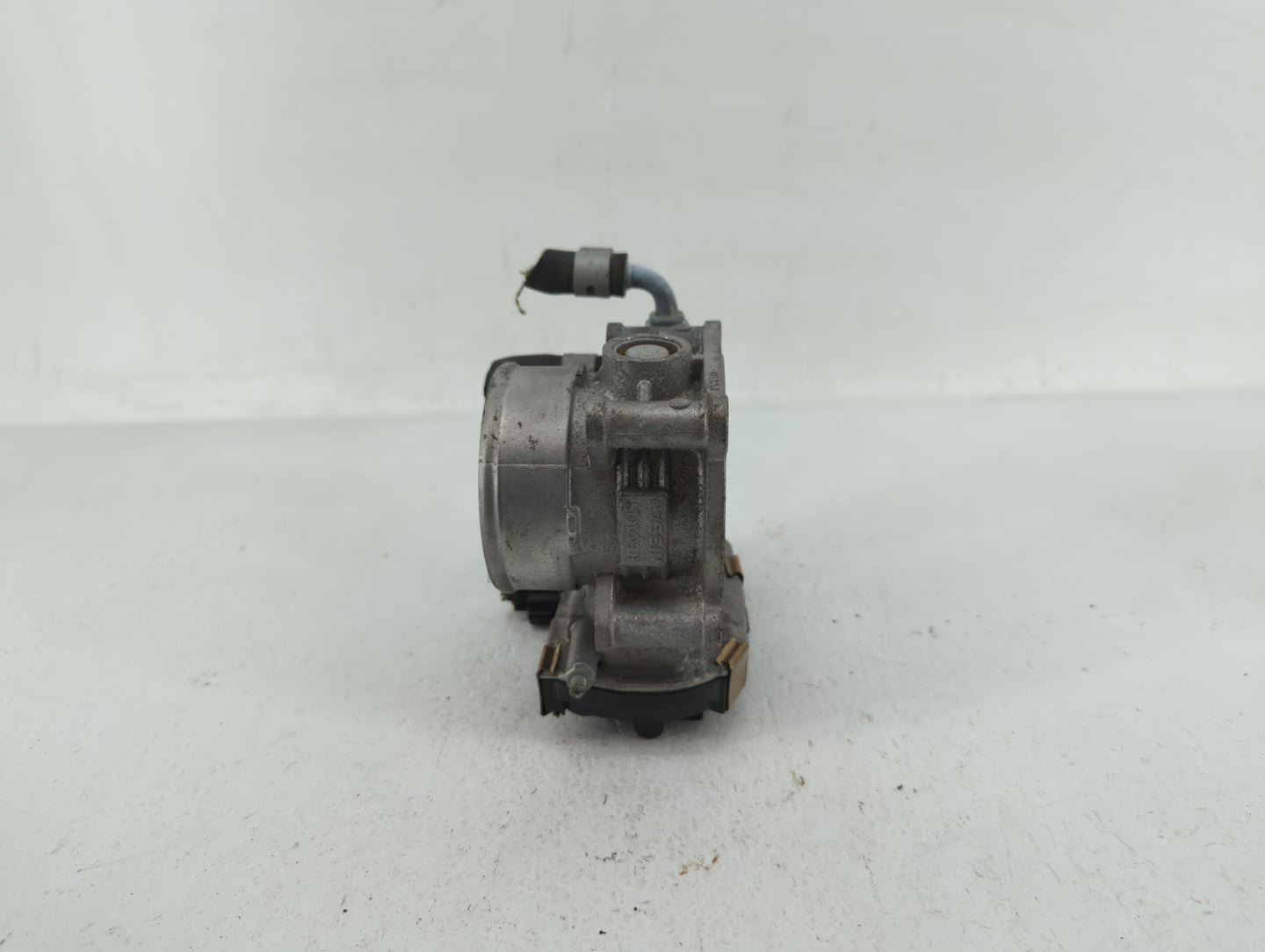 2016-2020 Infiniti Q50 Throttle Body P/N:RME60-52 Fits Fits 2016 2017 2018 2019 2020 OEM Used Auto Parts - Oemusedautoparts1