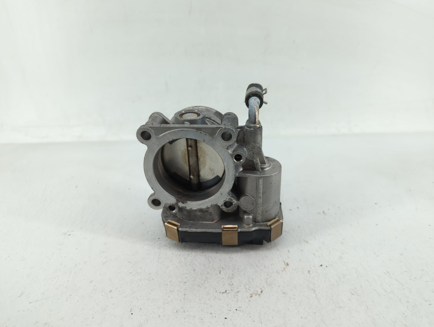 2016-2020 Infiniti Q50 Throttle Body P/N:RME60-52 Fits Fits 2016 2017 2018 2019 2020 OEM Used Auto Parts - Oemusedautoparts1