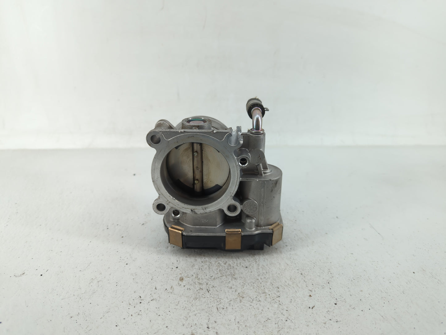 2016-2020 Infiniti Q50 Throttle Body P/N:RME60-52 Fits Fits 2016 2017 2018 2019 2020 OEM Used Auto Parts - Oemusedautoparts1