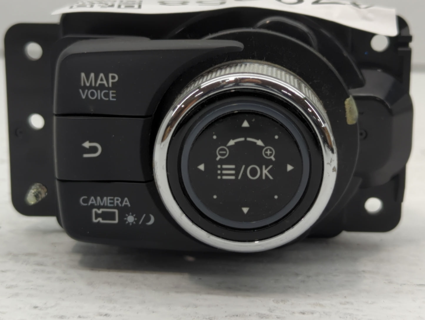 2015-2020 Infiniti Q50 Radio Control Panel - Oemusedautoparts1.com
