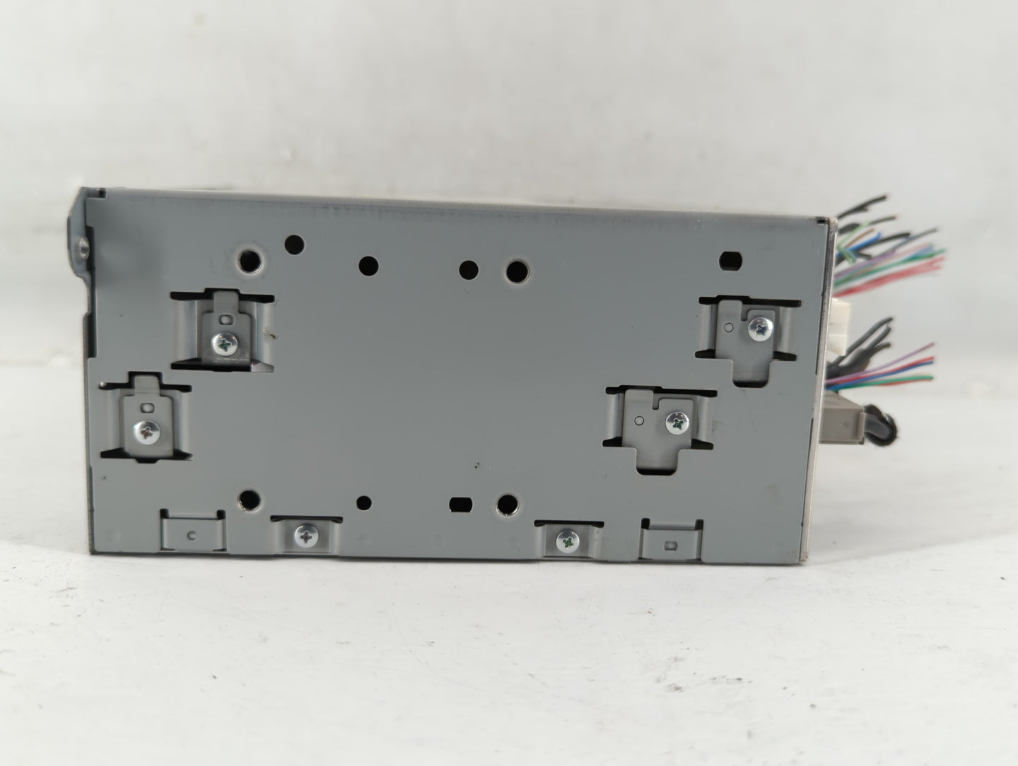 2016-2018 Infiniti Q50 Am Fm Cd Player Radio Receiver - Oemusedautoparts1.com